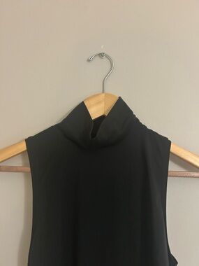 lululemon athletica Black Sleeveless Mock Neck Tank